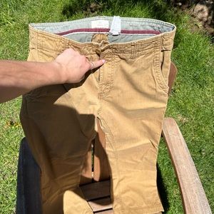 Men’s dark khakis